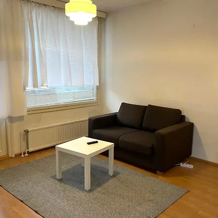 Kotimaailma - Tilava Kaksio Kotkan Rauhalassa *